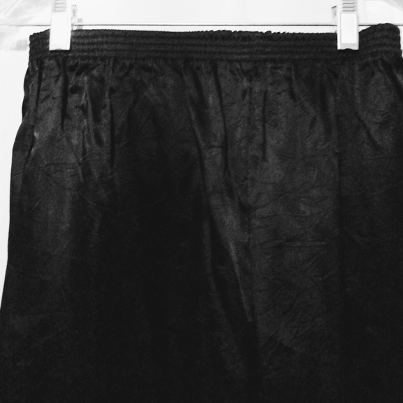 Dressy black soft and shiny pants size small - Picture 7 of 9